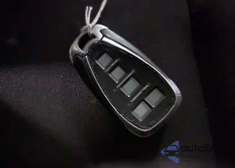 2018 Chevrolet Malibu Lt from USA, damaged, VIN 1G1ZD5ST7JF166331